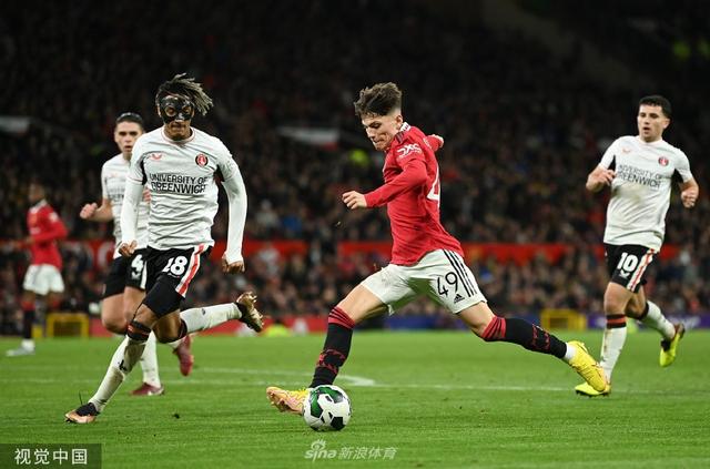 维尼修斯需 维尼修斯需